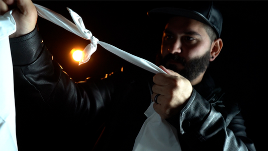 Slydini's Knotted Silks (White / 24 Inch)