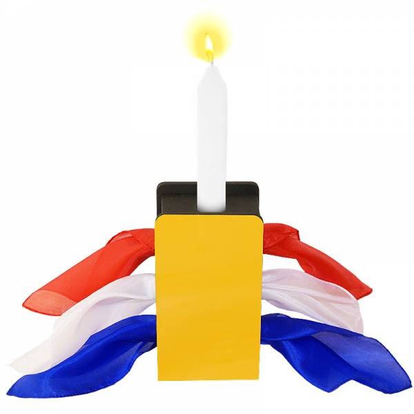 Candela Attraverso i Fazzoletti