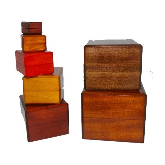 Nido di Scatole - Nest of Boxes - by Arséne Lupin