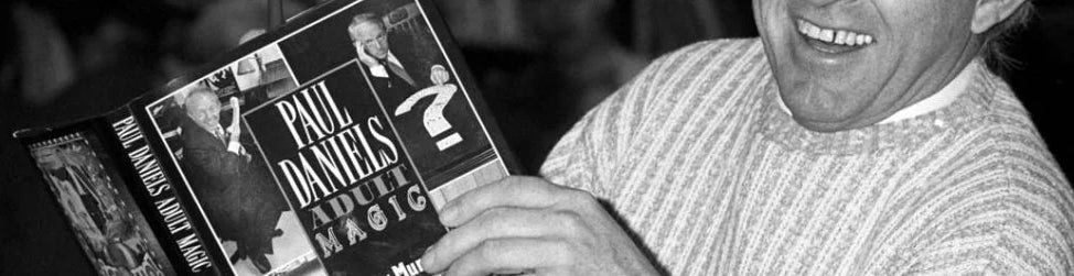 Paul Daniels: il mago che conquistò la TV britannica
