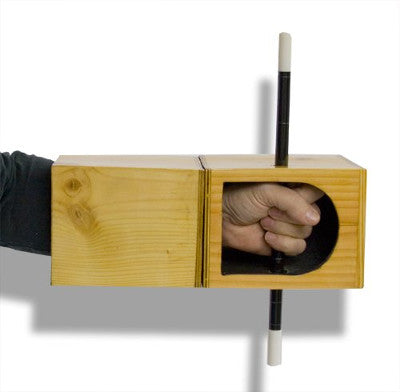 Girabraccio - Twisting Arm Illusion