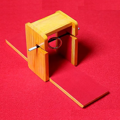 Kennard Mystery Box - Close-Up